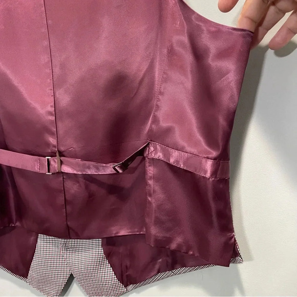Purple Vest vest for formal suit . - Picture 7 of 14